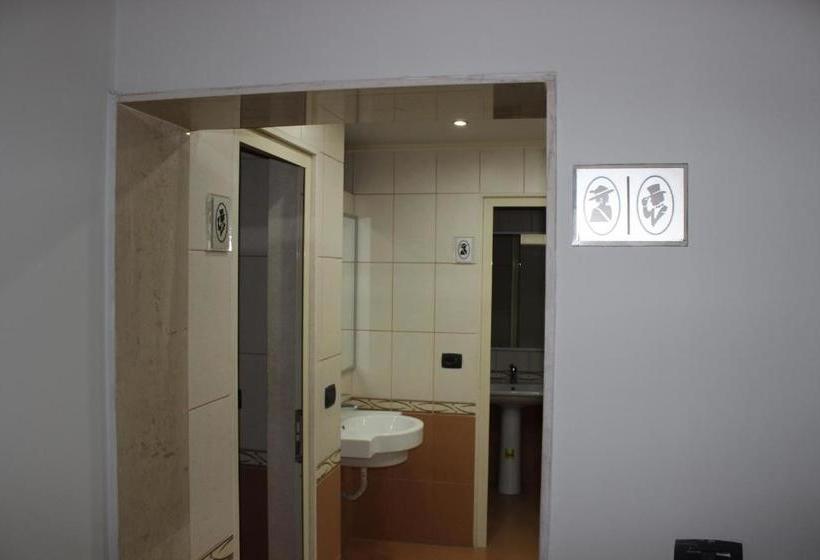 בית מלון כפרי Luander