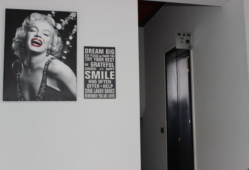 בית מלון כפרי Luander