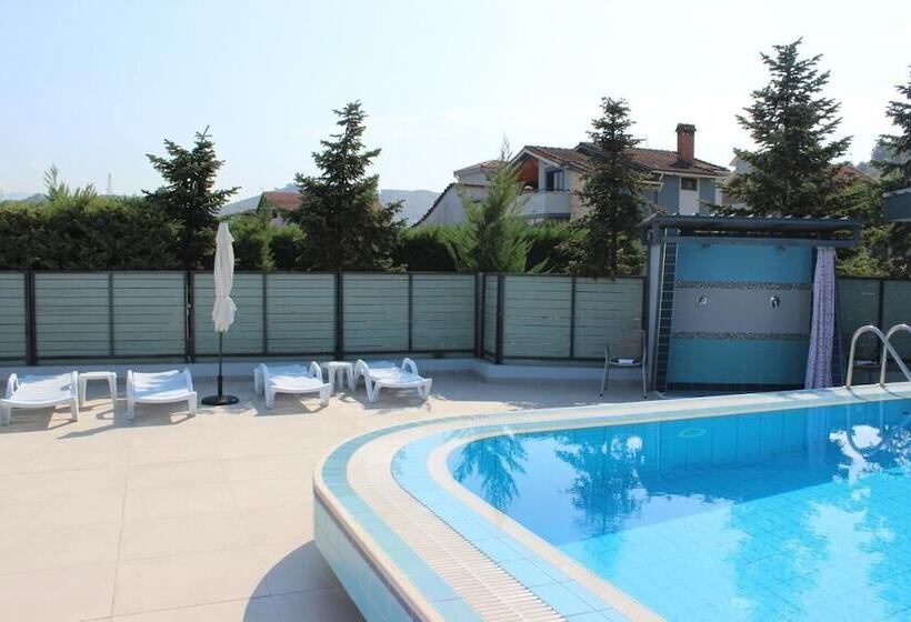 בית מלון כפרי Luander