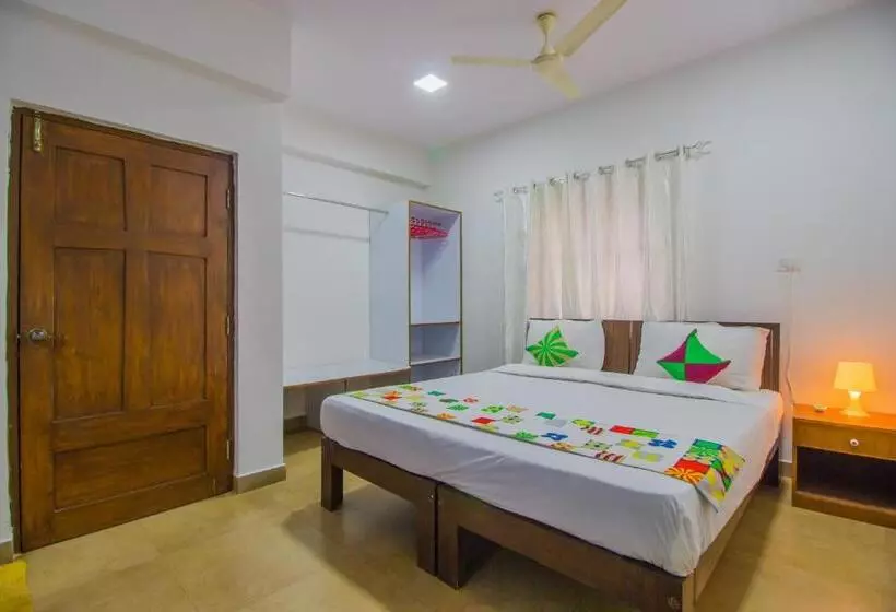 ホテル Super Collection O Holy Cross Home Stays