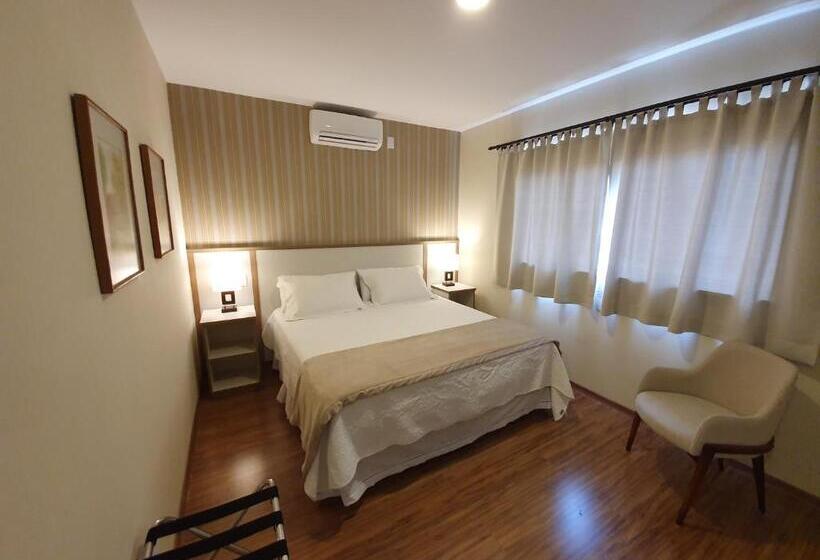 Hotel Pousada Golden Garden