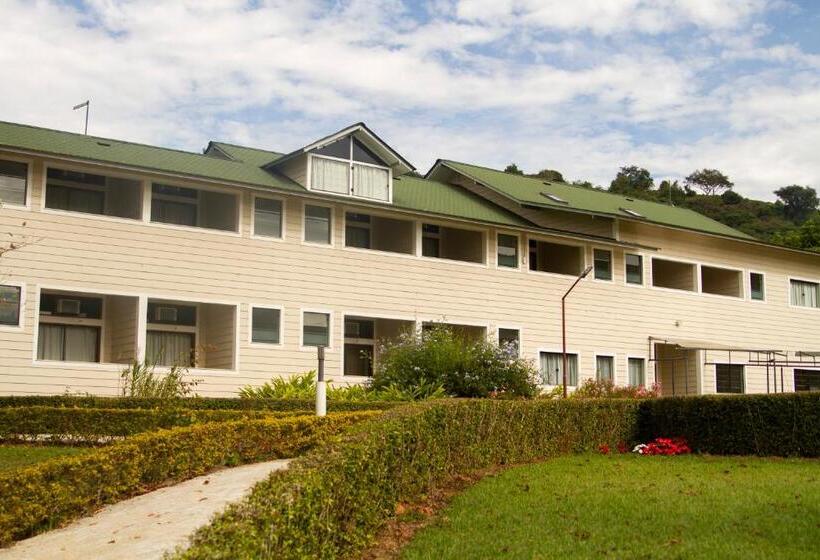 Hotel Pousada Golden Garden