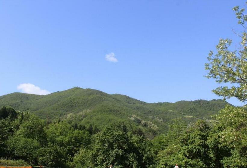 호텔 B&b Podere Lambure  Società Agricola