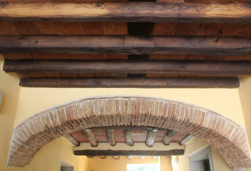 호텔 B&b Podere Lambure  Società Agricola