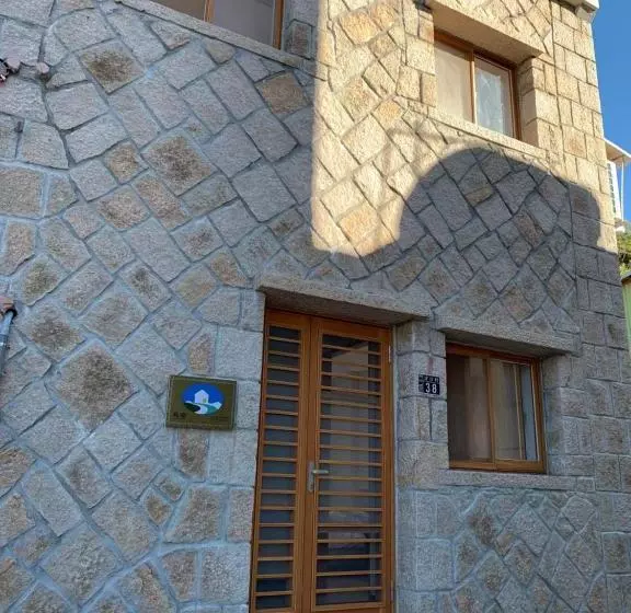 پانسیون Jinsha Haiyunbian I Homestay