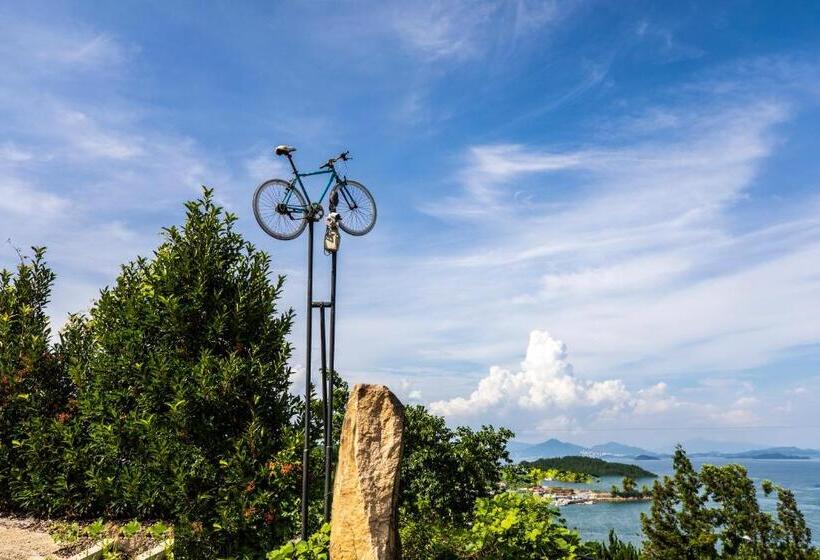 リゾートホテル Medi Pension