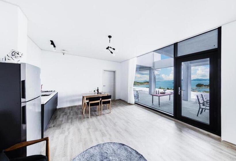 リゾートホテル Medi Pension