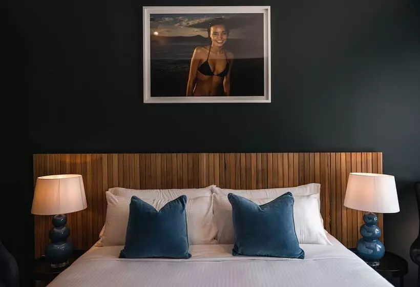 The Blue Hotel Bondi