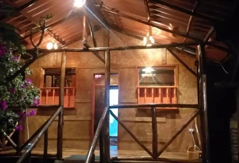 ユースホステル Hostal Complejoturístico Santa Isabel