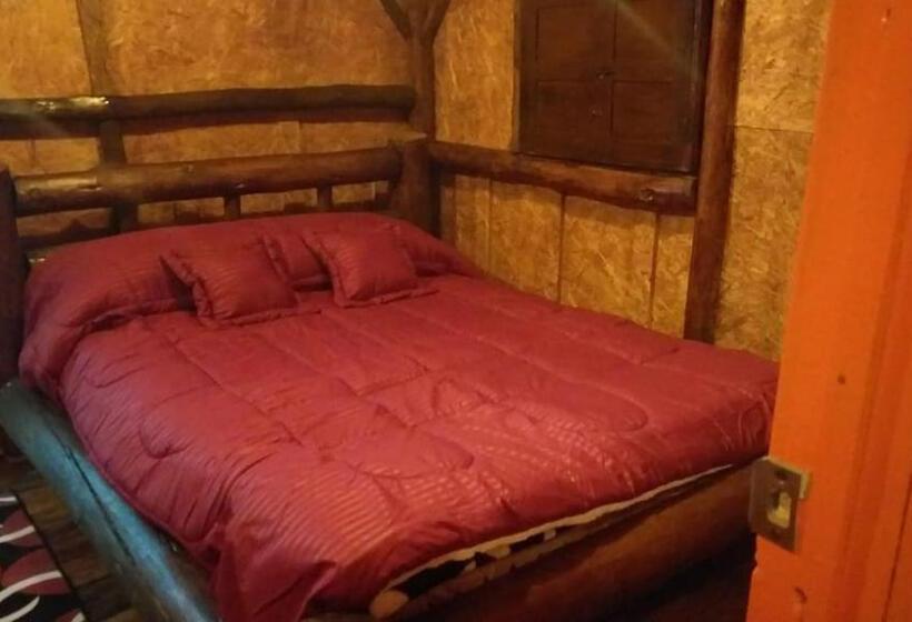 הוסטל Hostal Complejoturístico Santa Isabel