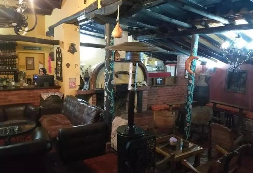 ユースホステル Hostal Complejoturístico Santa Isabel