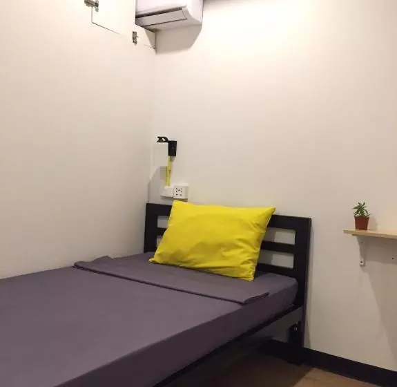 Best Bed Suvarnabhumi Hostel