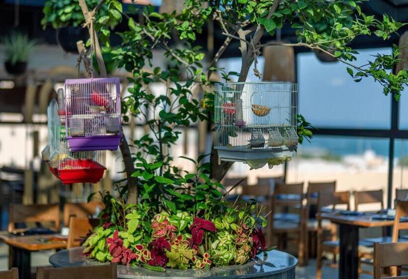 Golden Tower Hotel Alkhobar Corniche