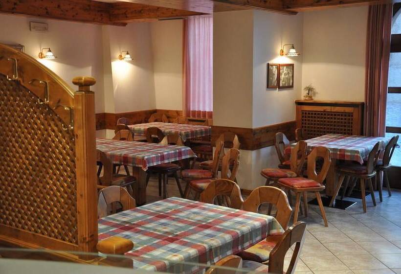 Hotel Albergo Dolomiti