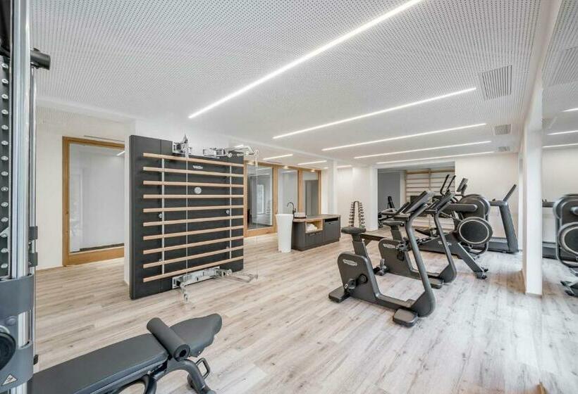 فندق Bellevue   4 Sterne Superior