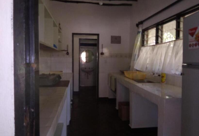 هتل Glory Ocean Villas Diani