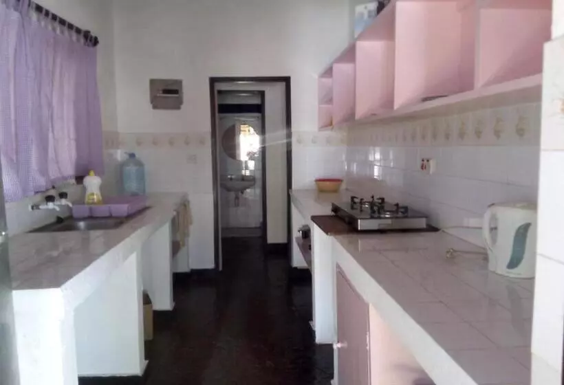 هتل Glory Ocean Villas   Diani