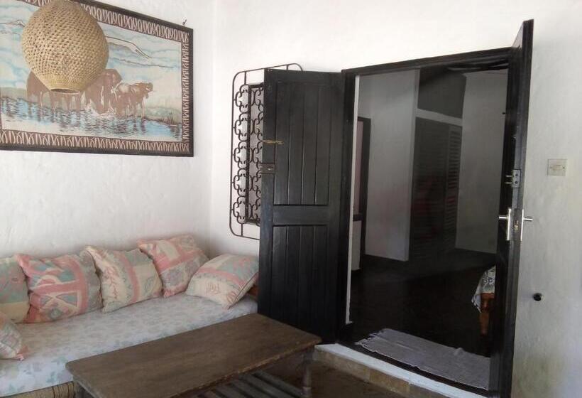 هتل Glory Ocean Villas Diani