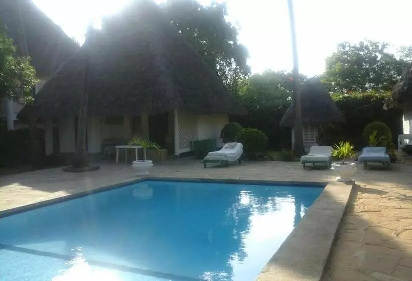 هتل Glory Ocean Villas   Diani