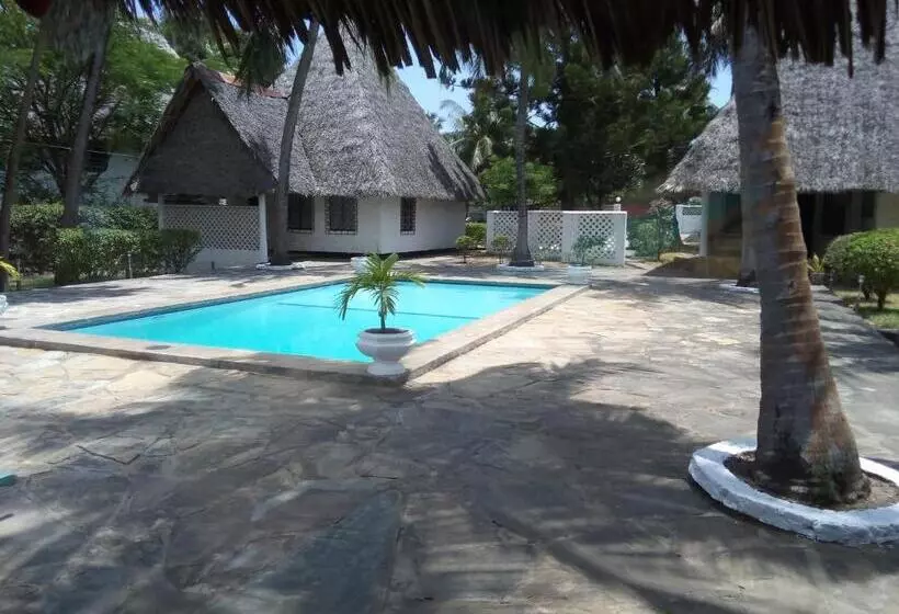 هتل Glory Ocean Villas   Diani
