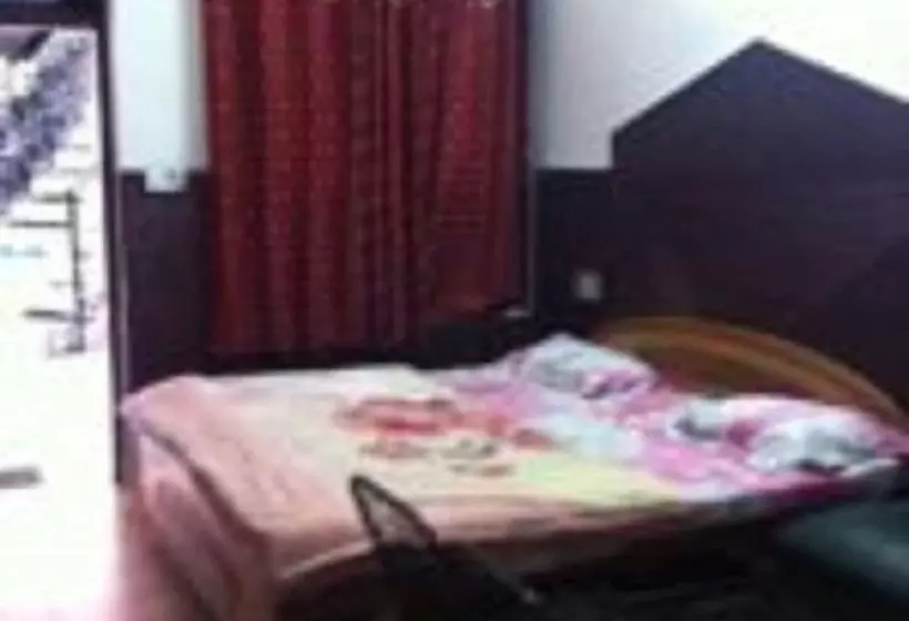 ホテル Holy City Paradise Inn