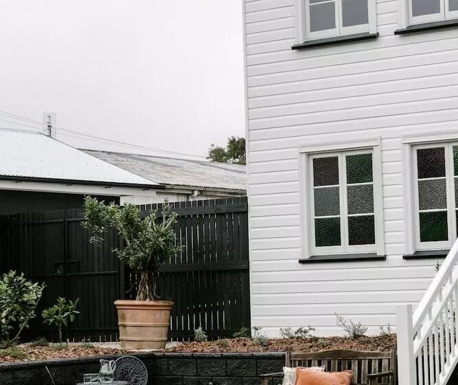 Hotelli Maleny Lodge