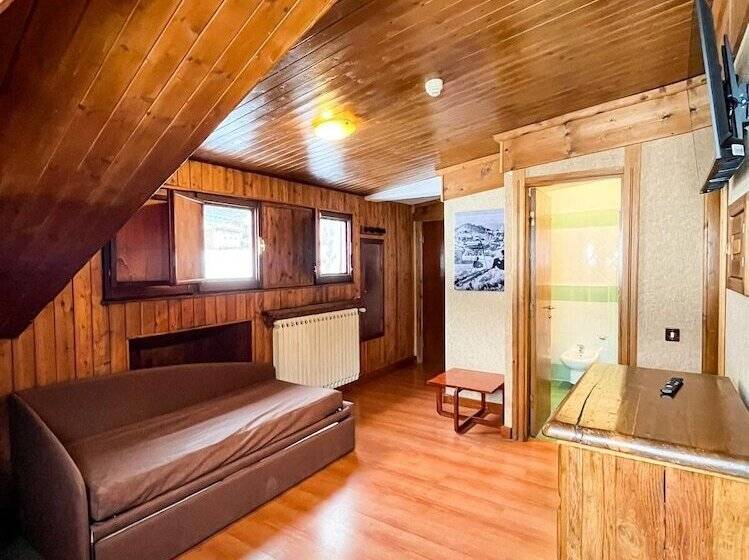 בית מלון כפרי Togo Palace Terminillo