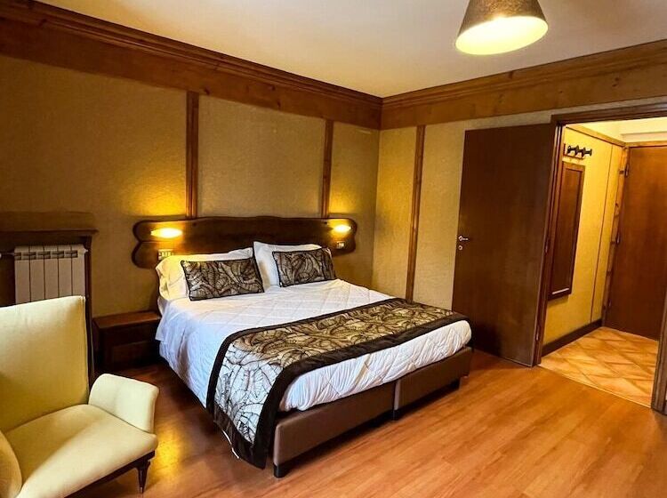 בית מלון כפרי Togo Palace Terminillo