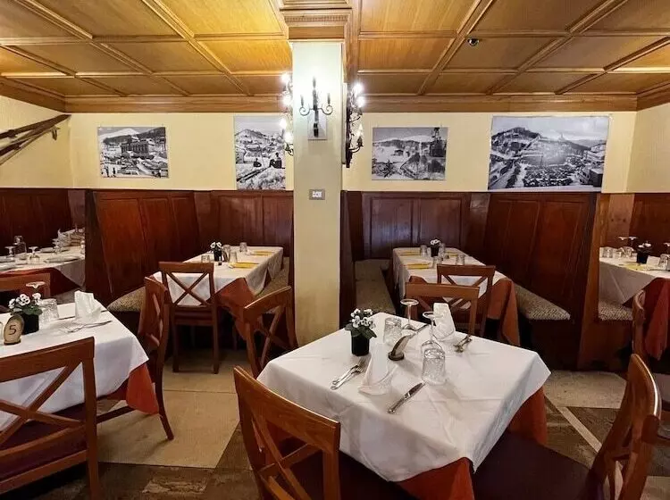 ホテル Togo Palace Terminillo