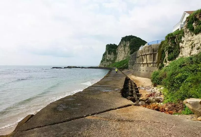 ペンション Minami Bousou Ocean Front Vila Iwafune