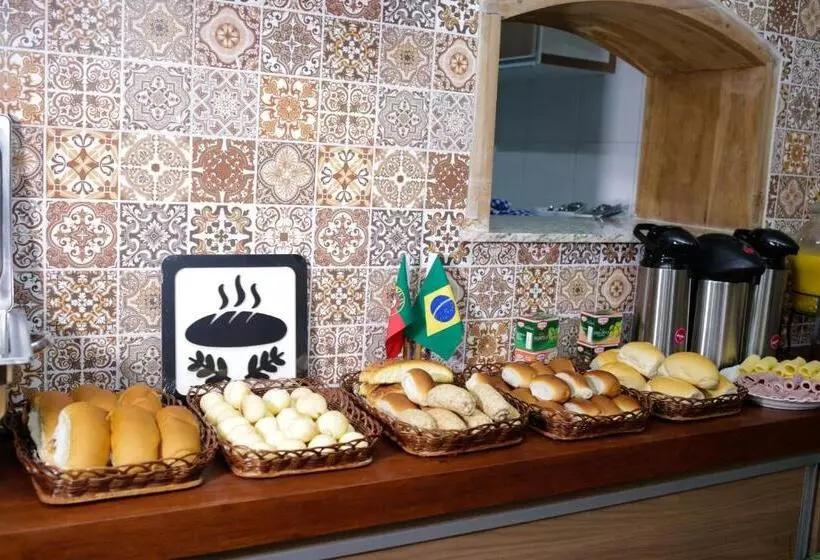 ペンション Pousada Portugal