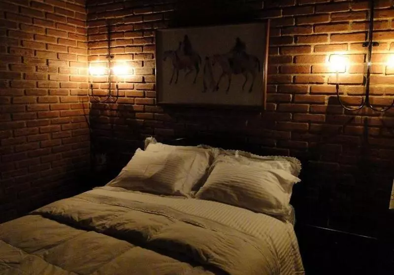 Majatalo Pousada Romântica Serra Da Mata