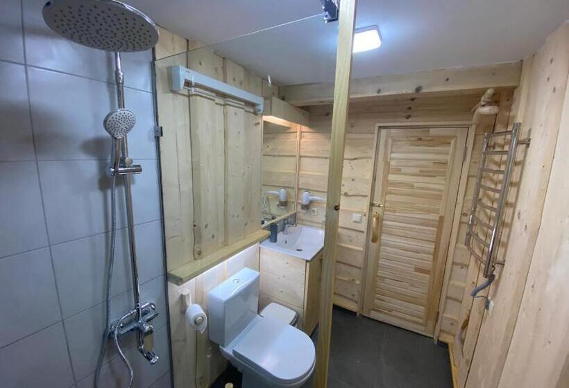 פנסיון To Lem Ande