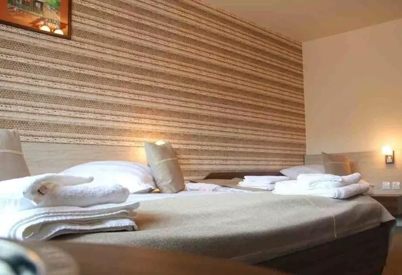 Majatalo Vila Creasta Cocosului