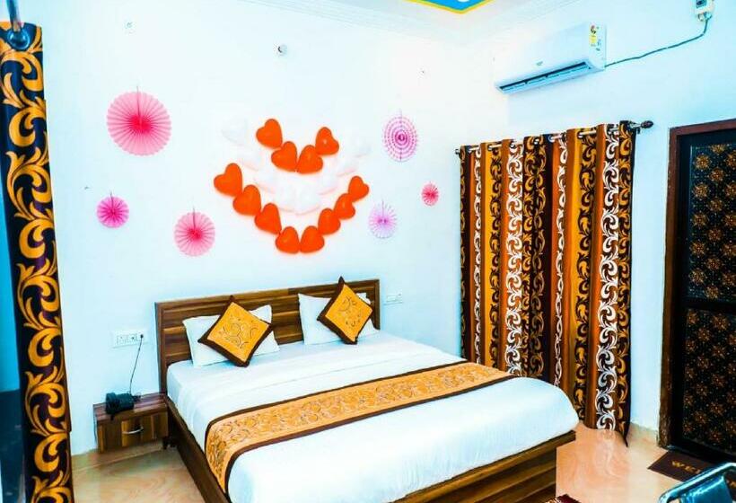 Siddarth Resort   Mountain View With Pool