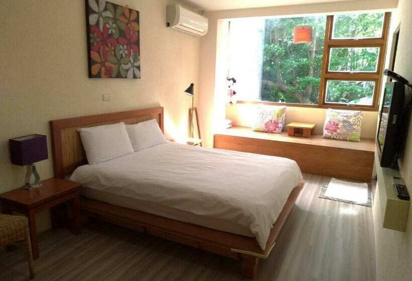 تختخواب و صبحانه Railway Villa