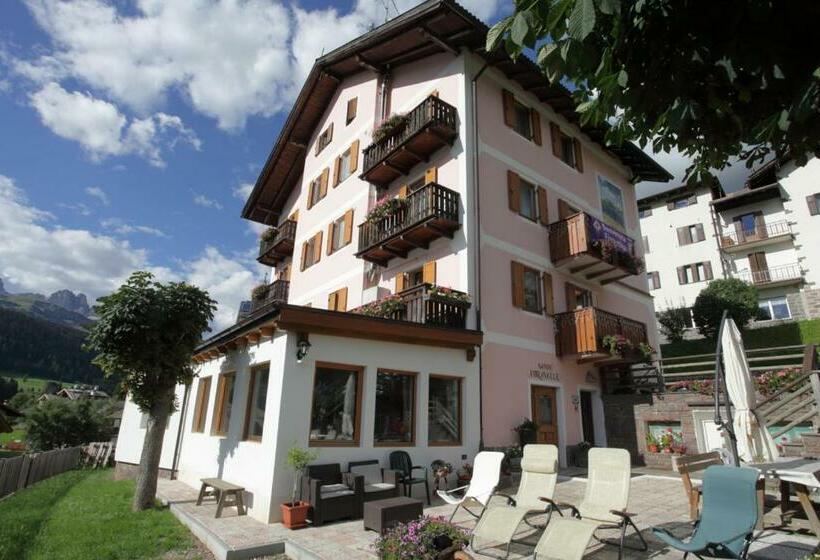 펜션 Garni Miravalle