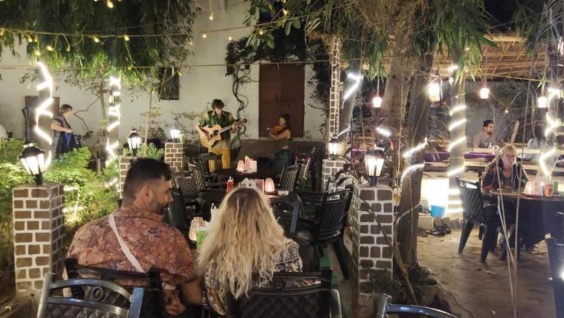 بنسيون Il Padrino