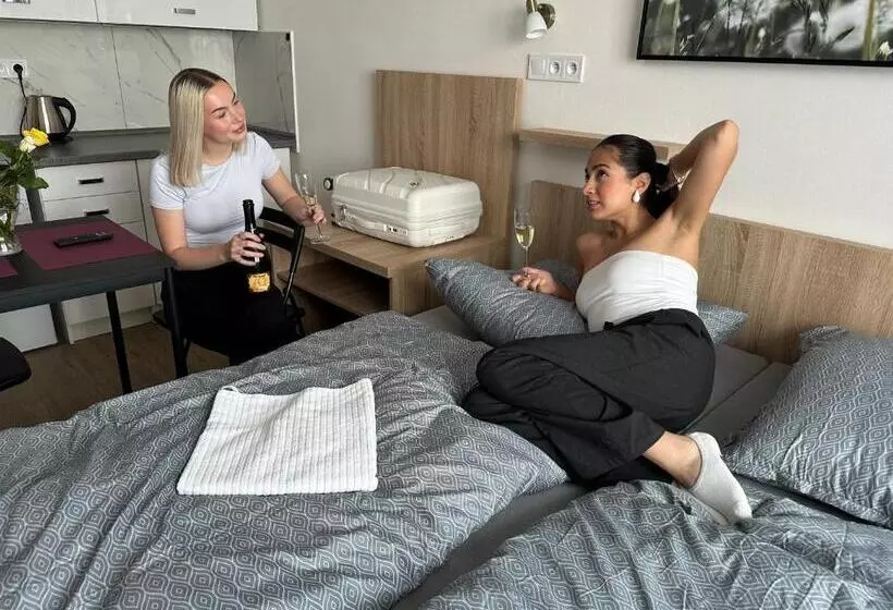 Majatalo Penzion Raketa Bowling