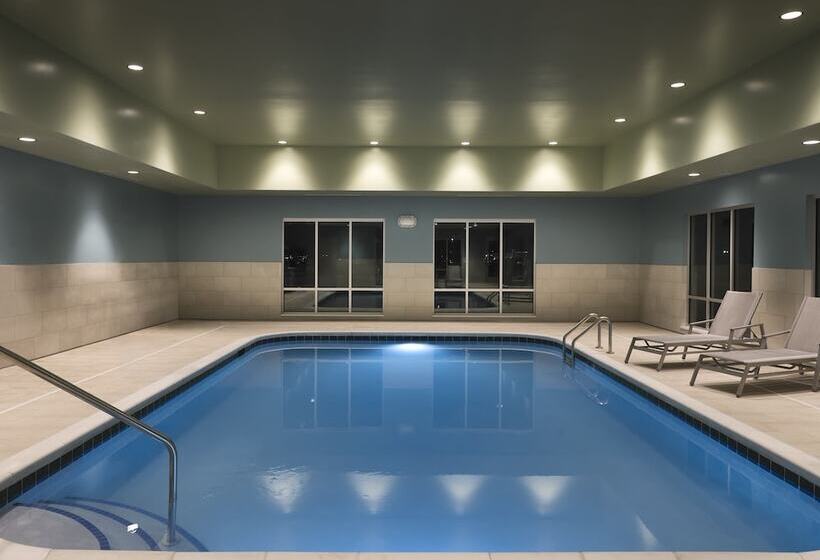 فندق Holiday Inn Express & Suites   Lockport, An Ihg