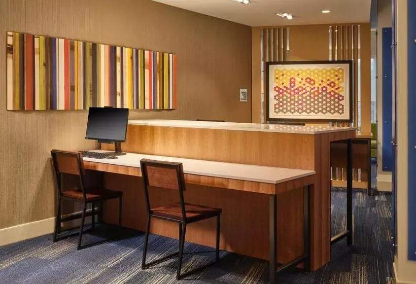 Hotelli Holiday Inn Express & Suites   Lockport, An Ihg