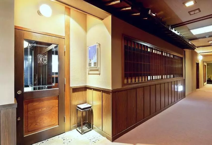 Hotelli Katsuzakikan