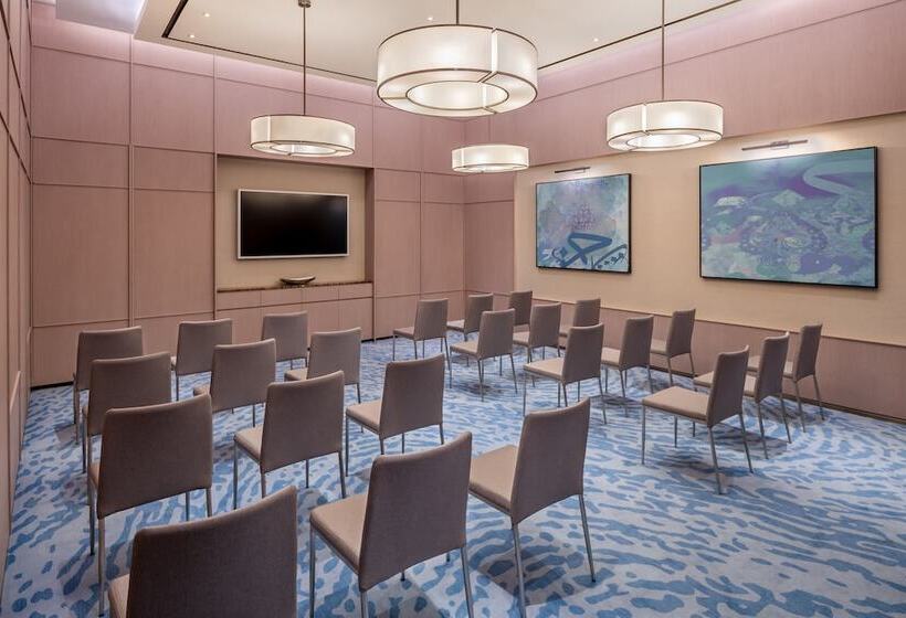 酒店 Address Beach Resort