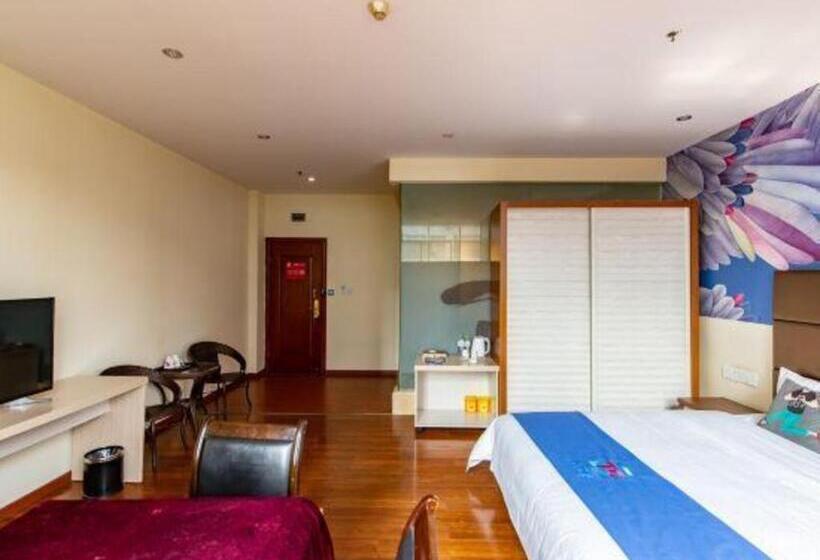 Pai Hotel Chongqing Jiangbei International Airport Konggang Plaza Railway Station