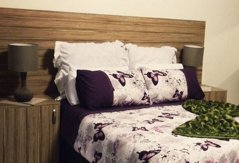 Aron's Guest House Bed & Breakfast