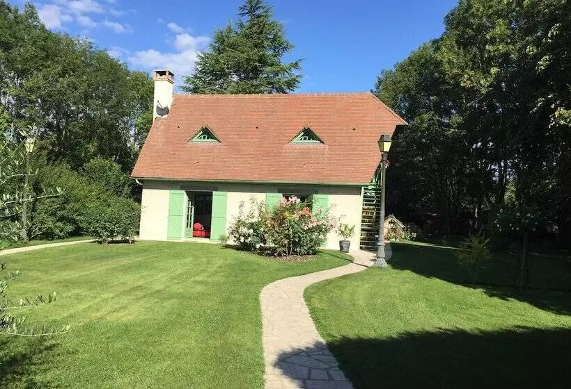 Aamiaismajoitus (B&B) L'orée De Giverny