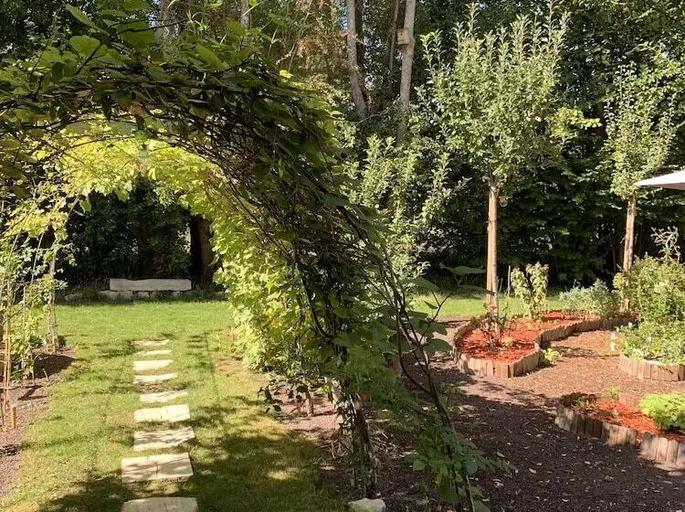 Aamiaismajoitus (B&B) L'orée De Giverny