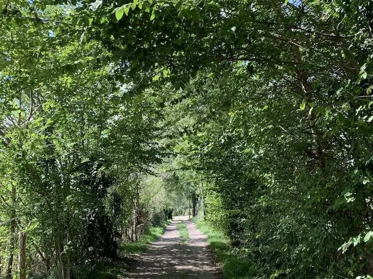 Aamiaismajoitus (B&B) L'orée De Giverny