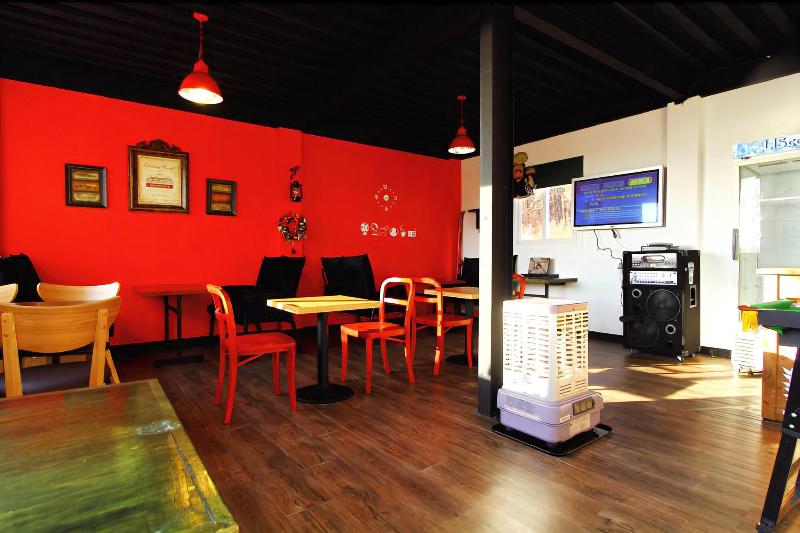 Afternoon Of The Forest Pension