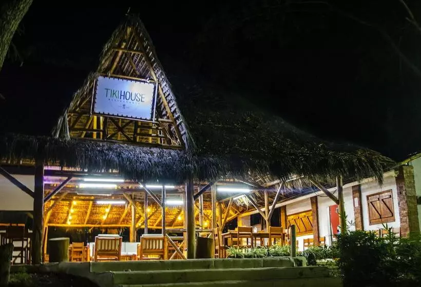 Green9 Hotel & Beach Resort Same